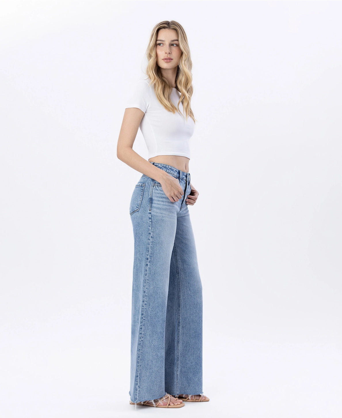 90's Modern Wide Leg Jeans