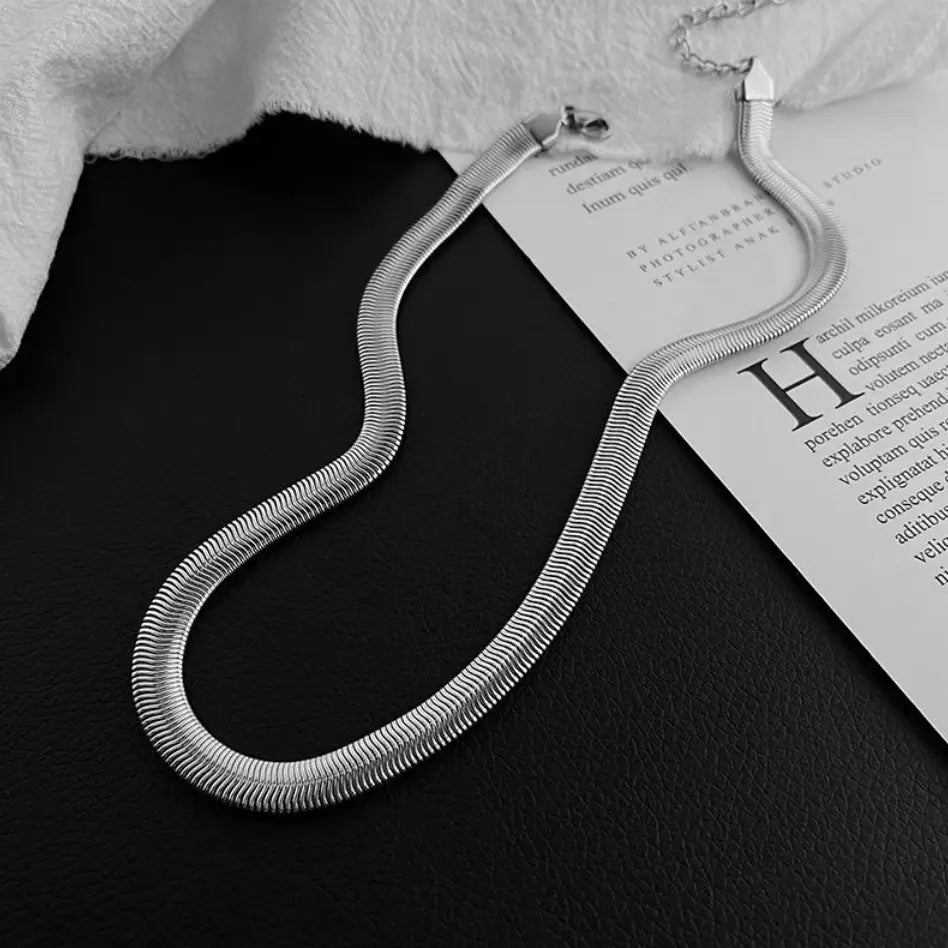 Thick Bone Chain