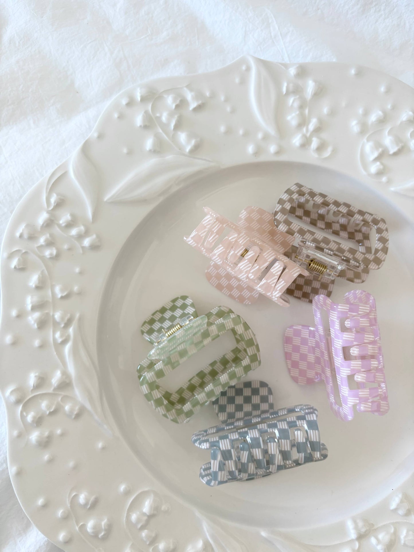 Checkered Round Rectangular Hair Claw