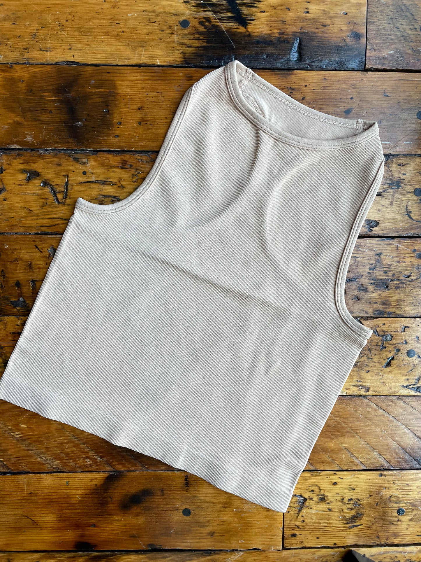 Seamless Tank