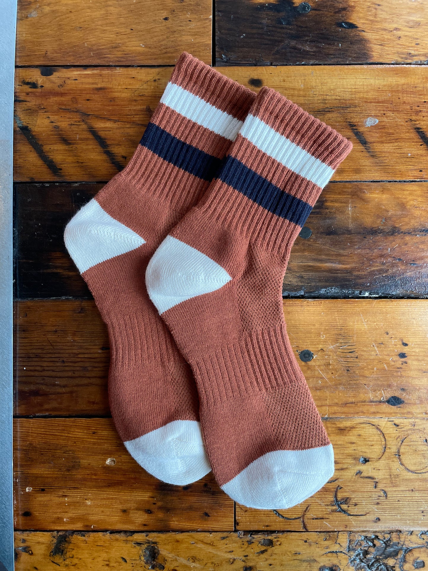 Camel Rust Socks