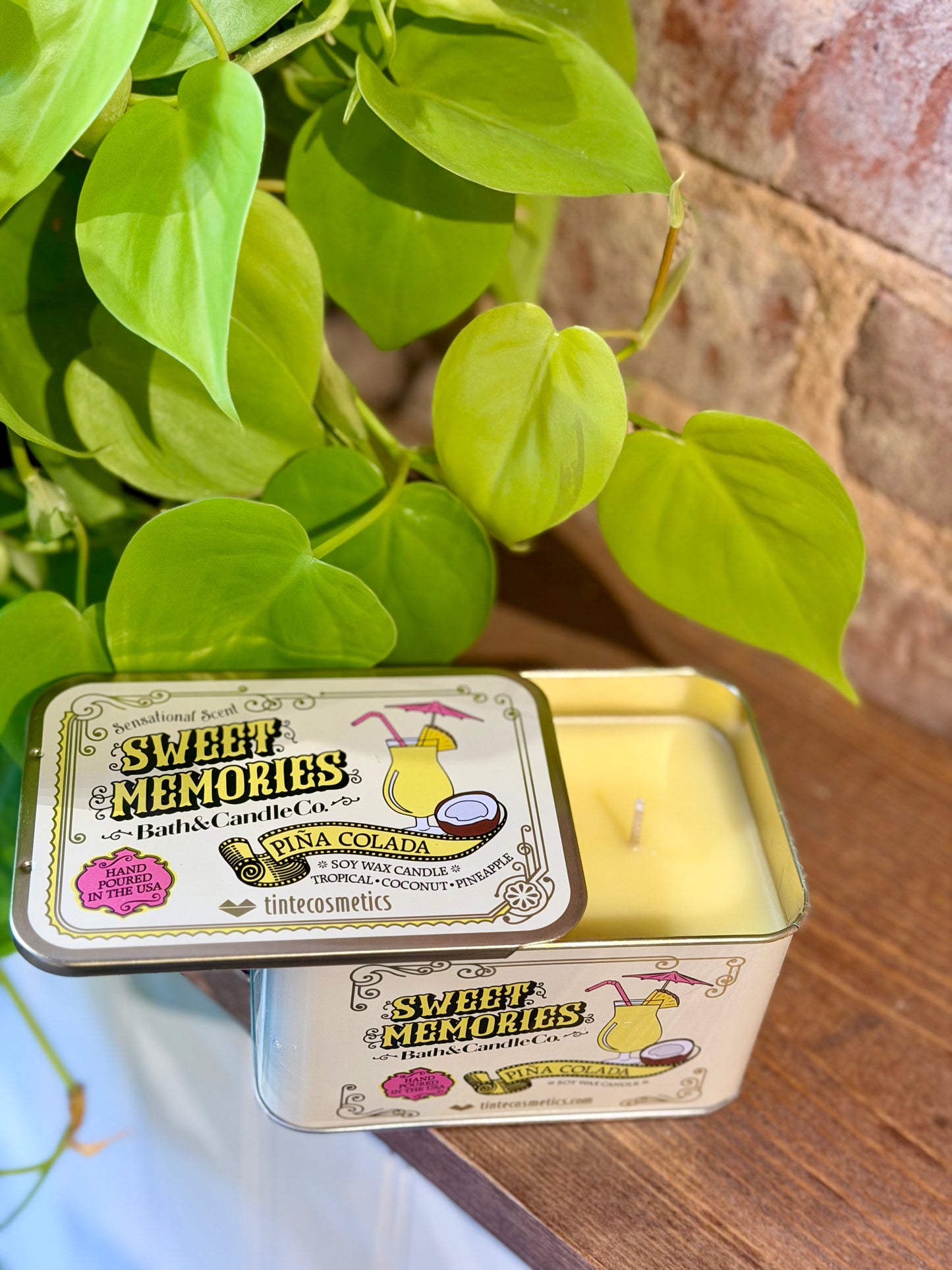 Sweet Memories Pina Colada Tin Candle