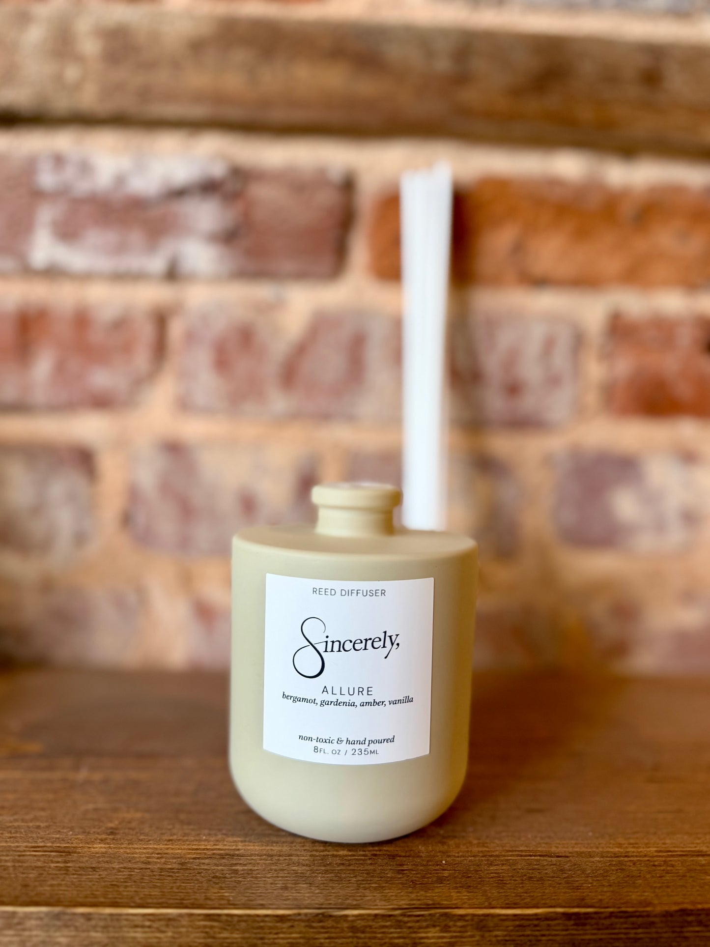 Allure diffuser - orange, amber, coconut
