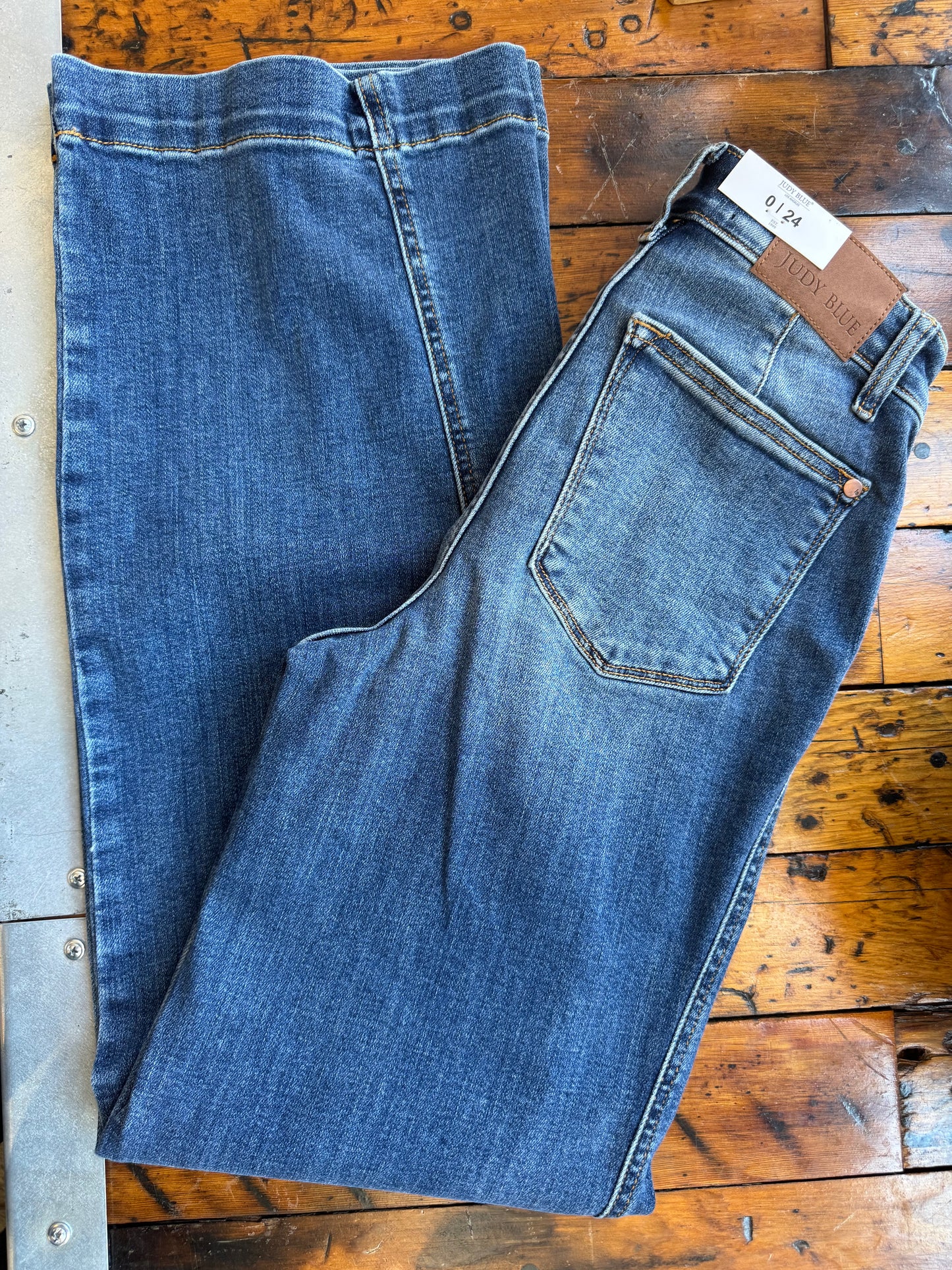Judy Blue Wide Leg Trouser