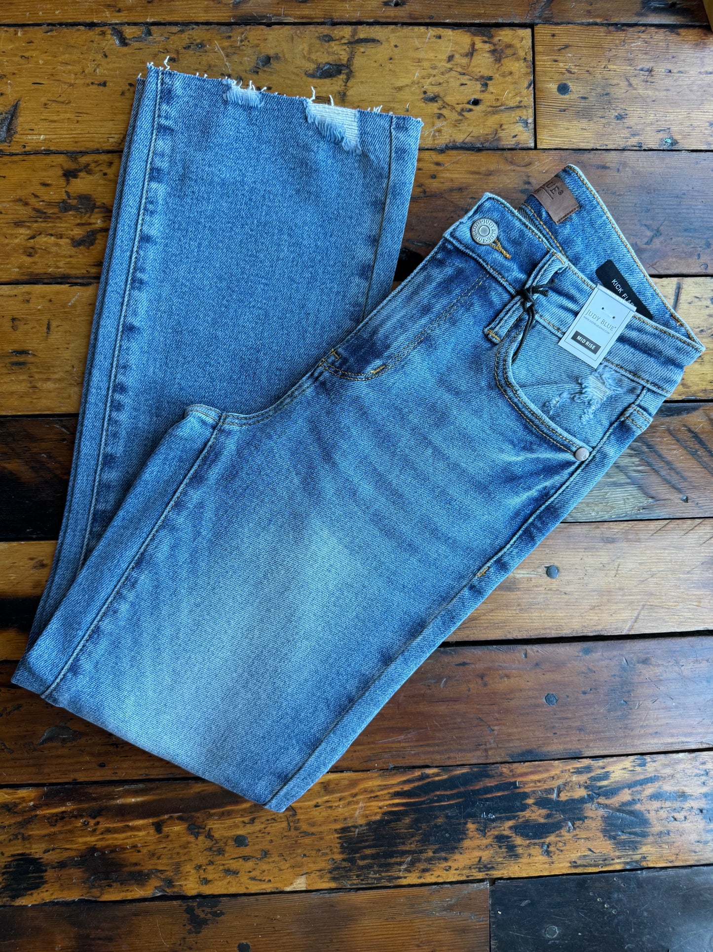 Judy Blue Mid Rise Crop Denim