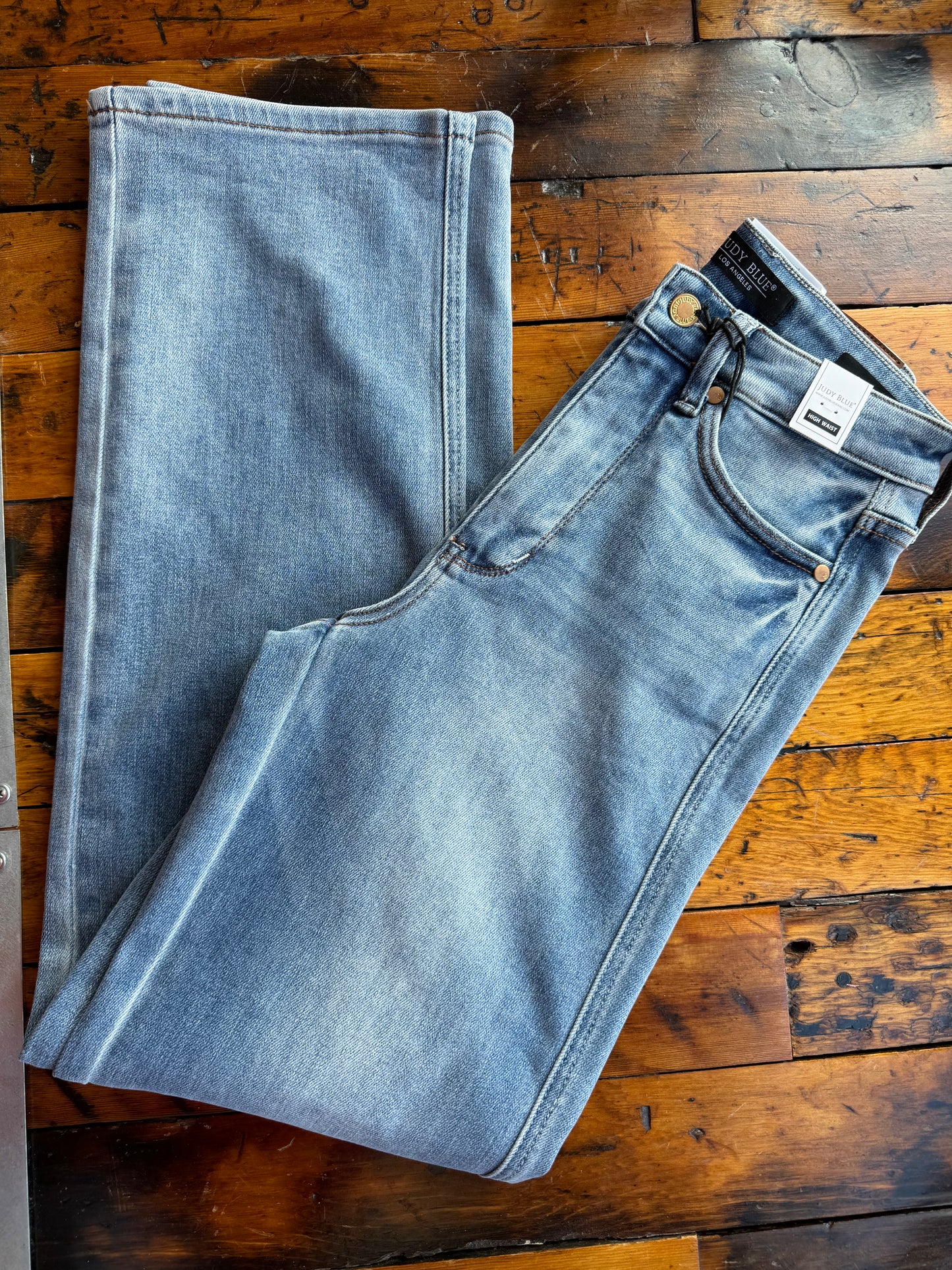 Judy Blue Straight Fit