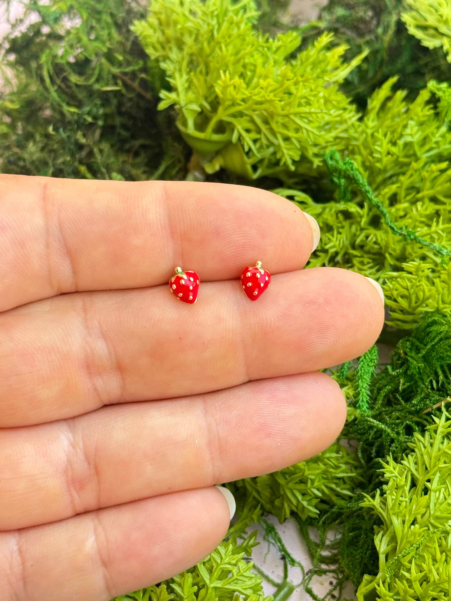 Sweet Strawberry Studs