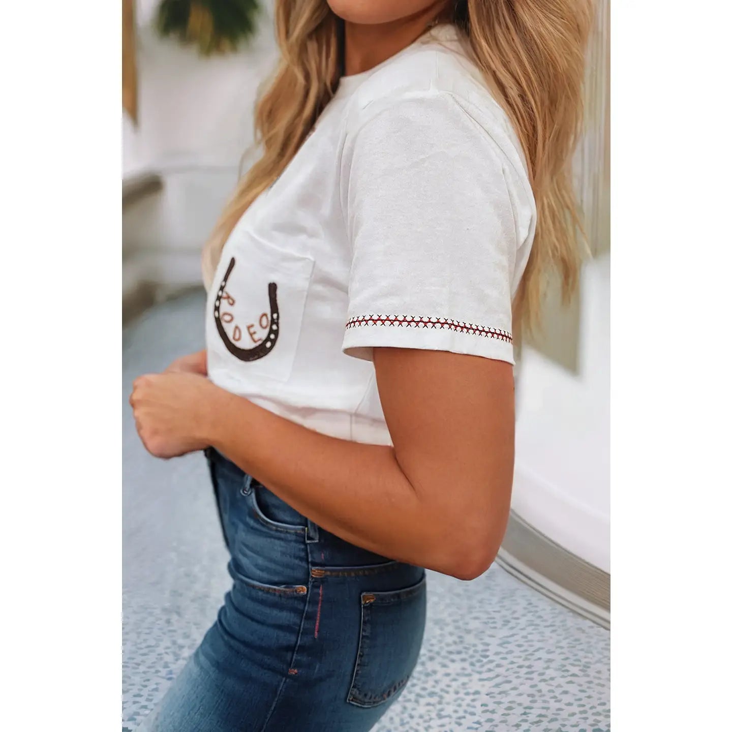 Rodeo Horseshoe Embroidered Tee