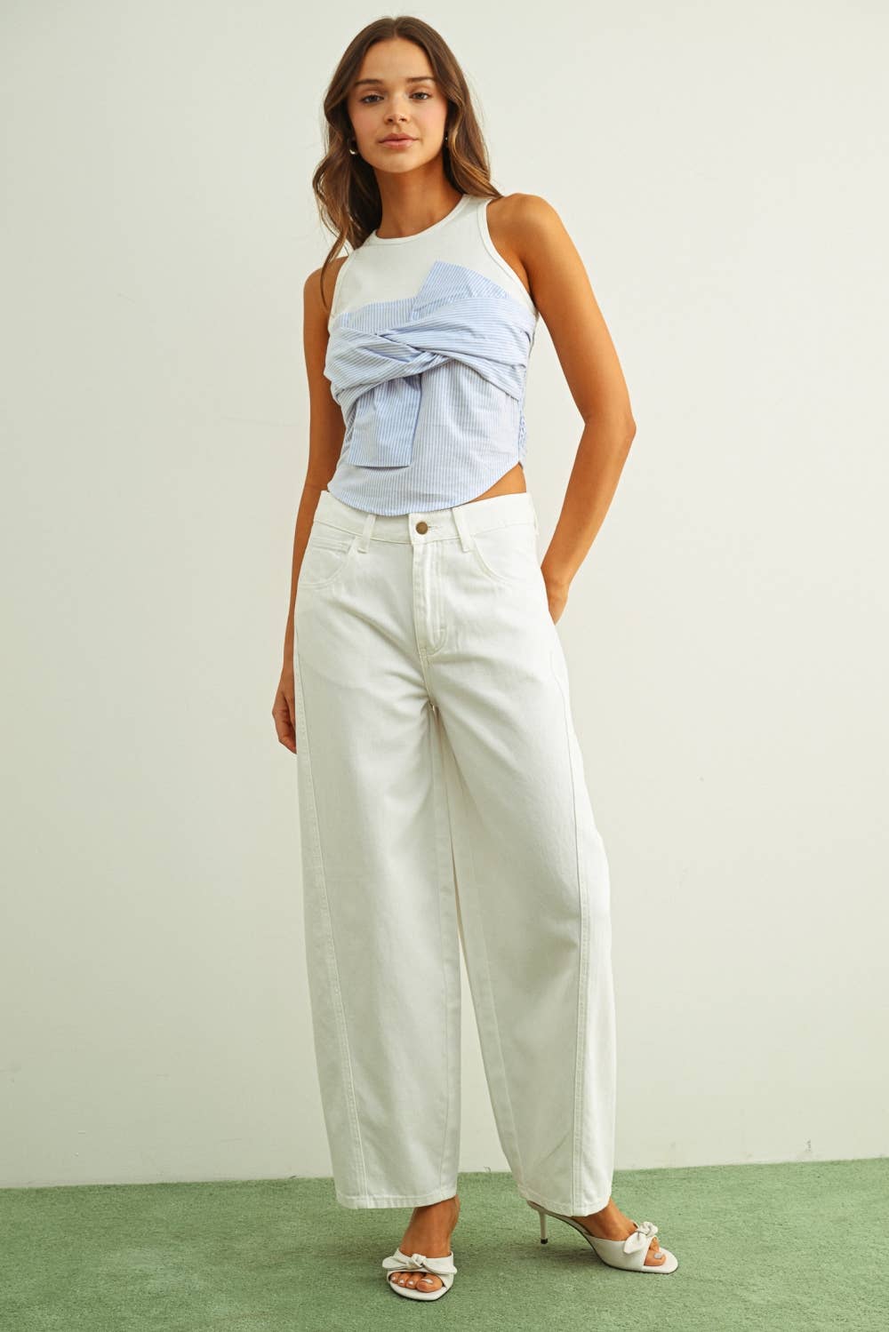 White Barrel Jeans