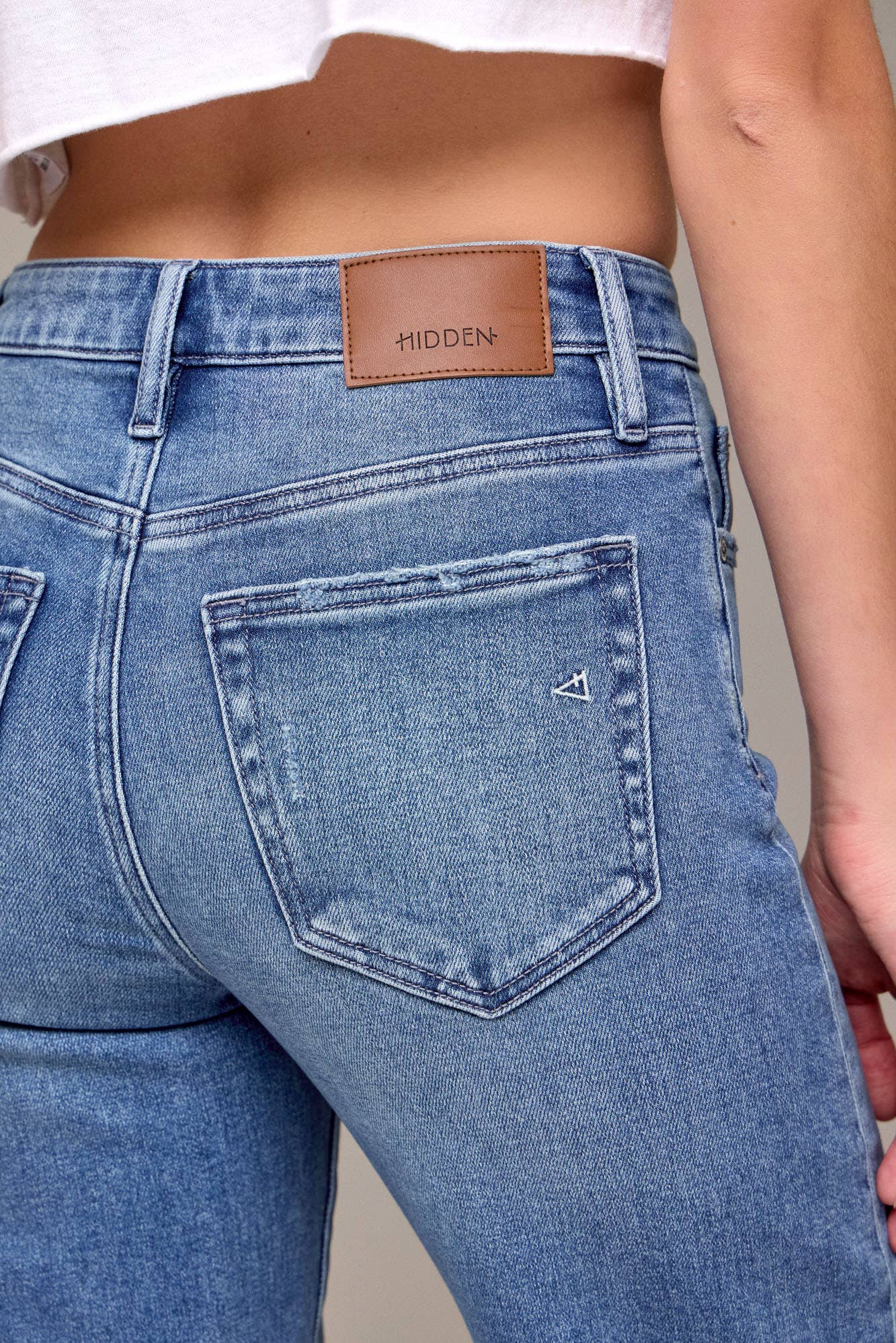 Medium Wash 28" Inseam Clean High Rise Straight