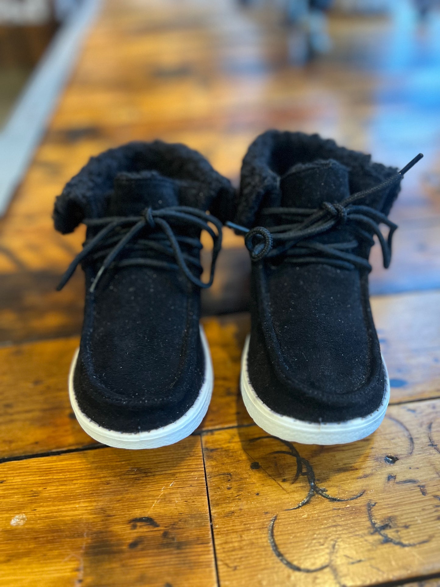 Black High Top Loafer