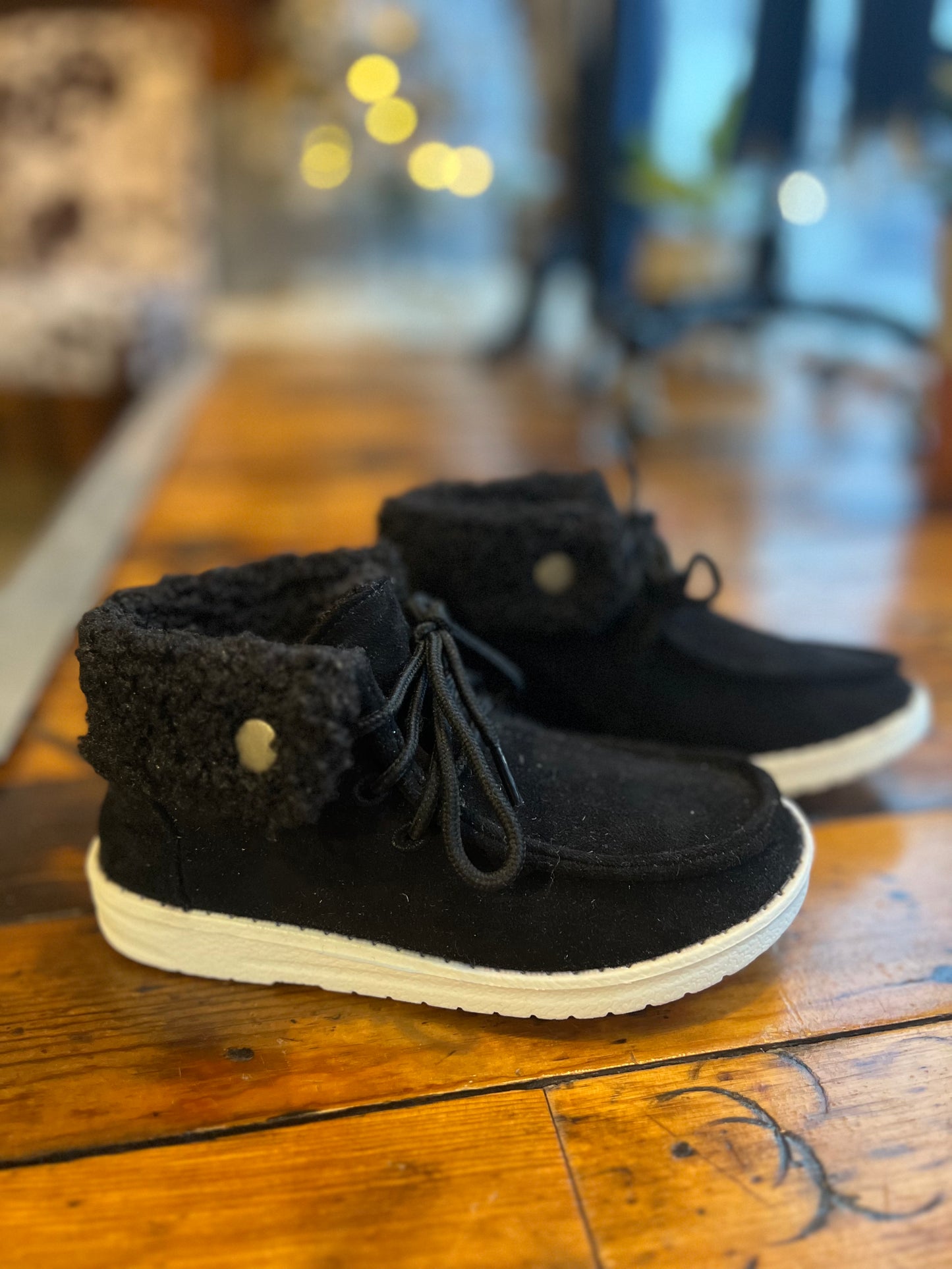 Black High Top Loafer