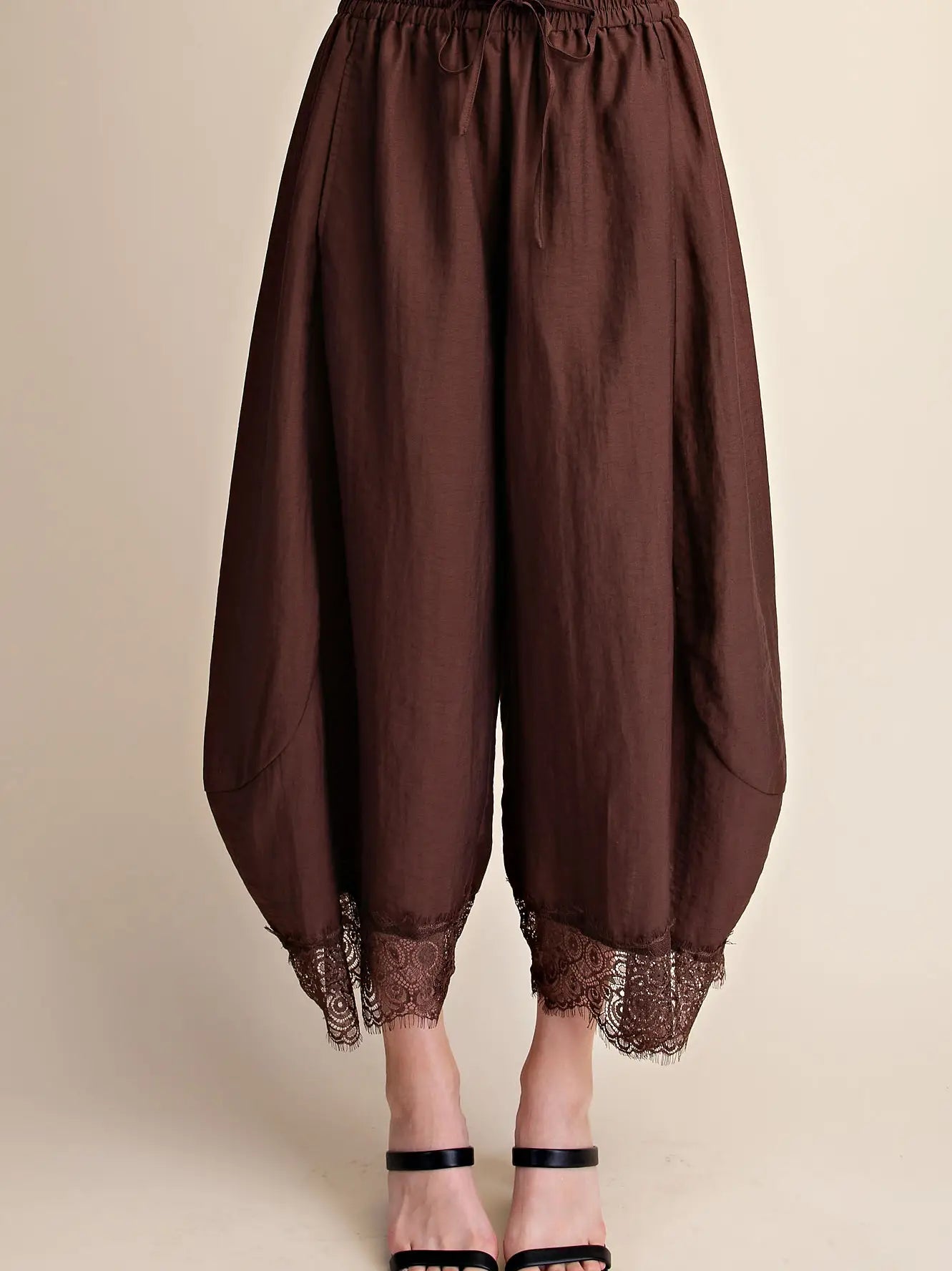 Cropped Lace Trim Balloon Pants