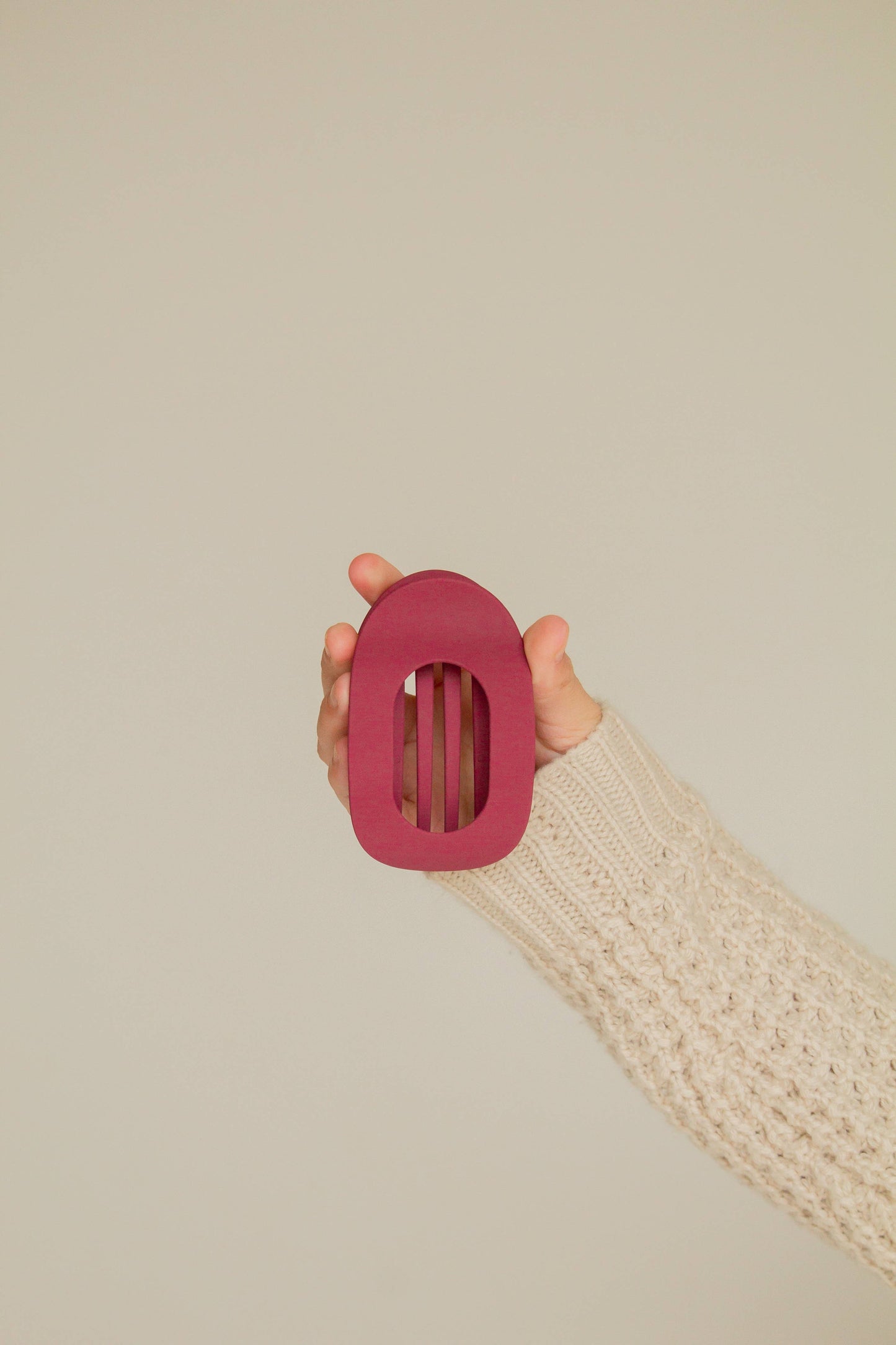 Circle Cutout Flat Claw Clip