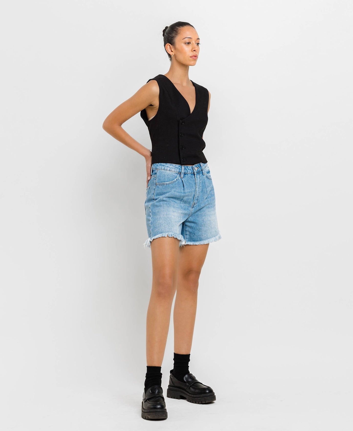Super High Rise Pleats Shorts