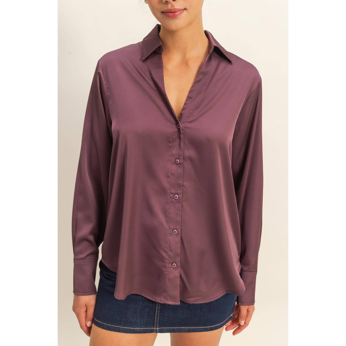 Button-Up Satin Shirt With Collared Neckline