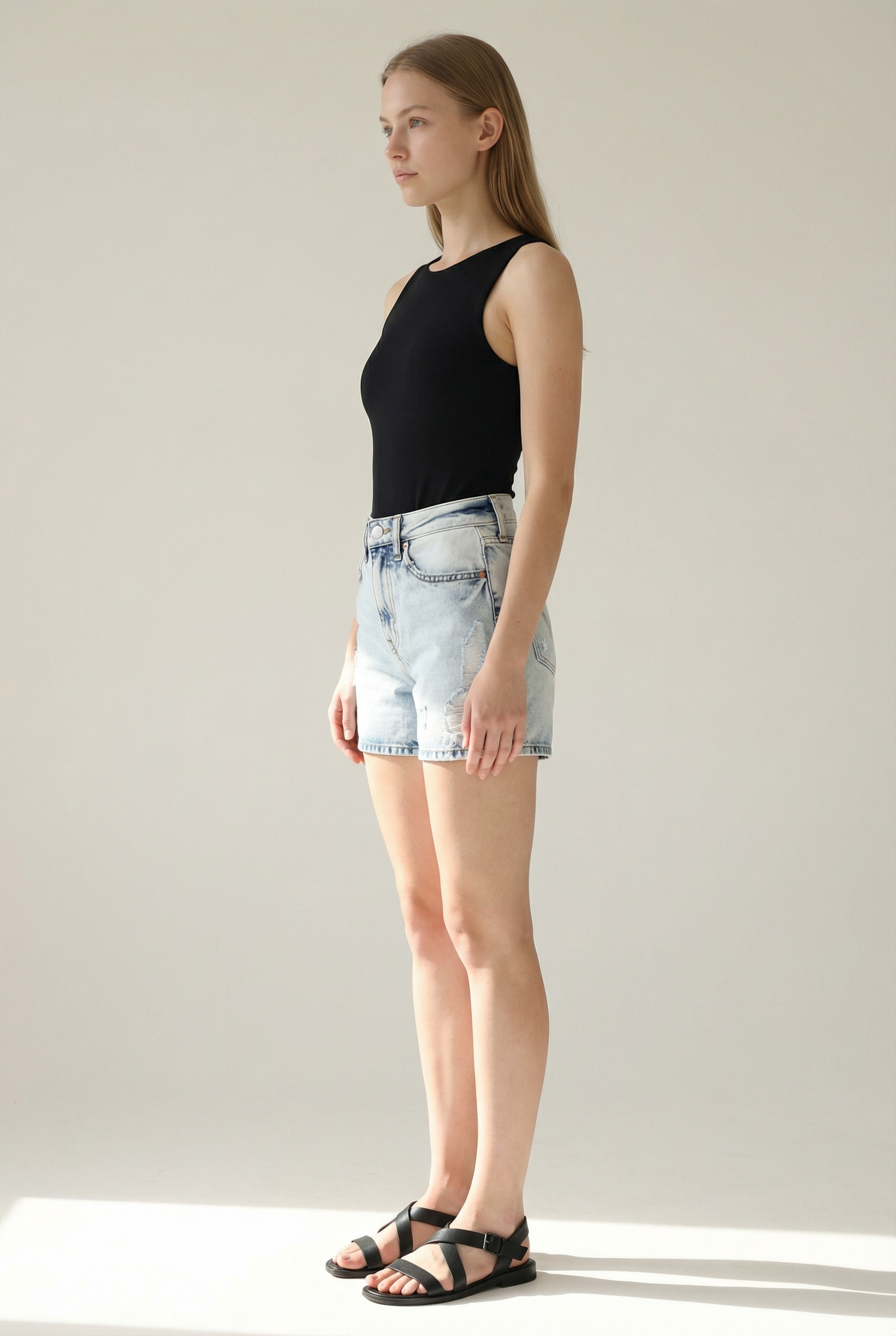 Hybrid Style Midi Shorts