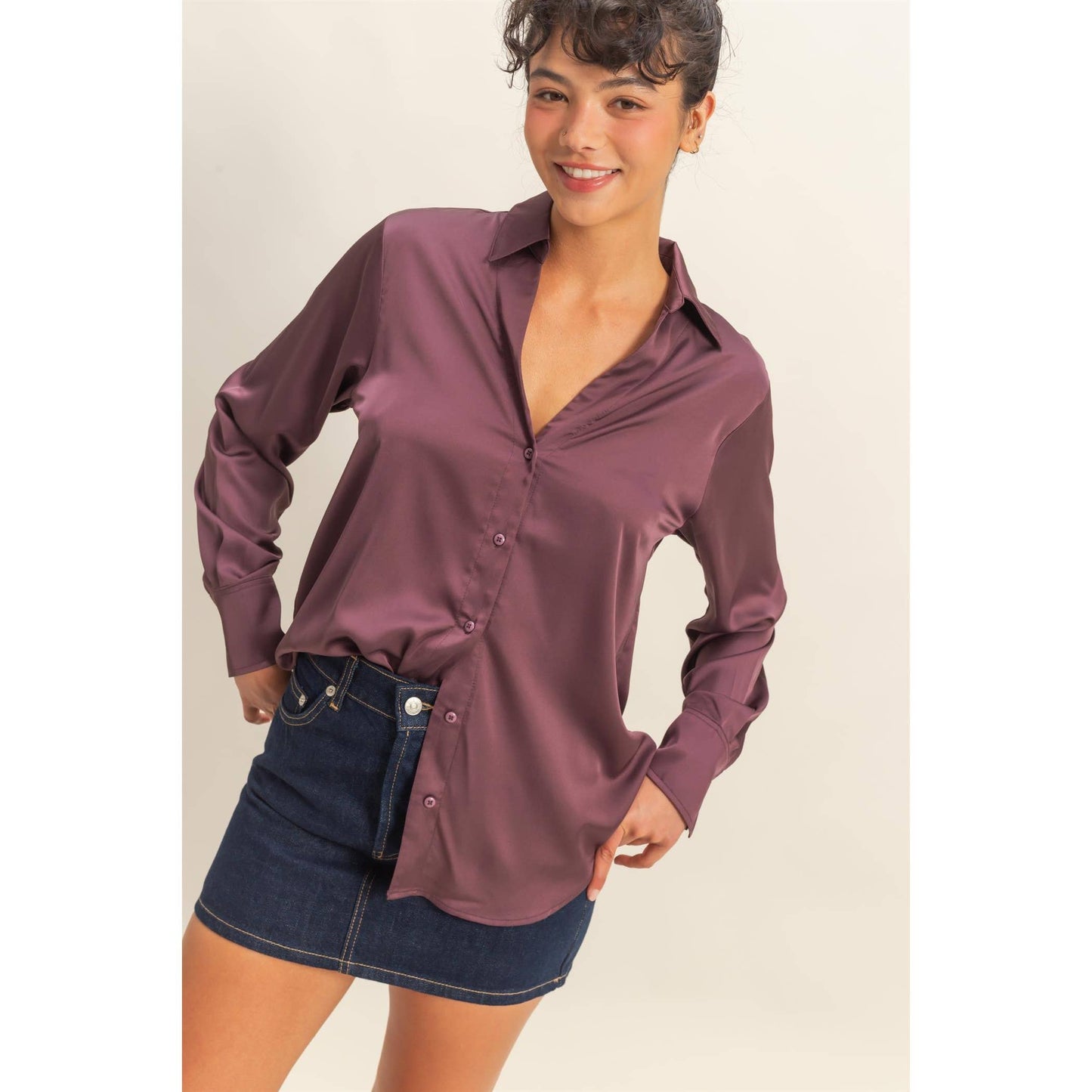 Button-Up Satin Shirt With Collared Neckline