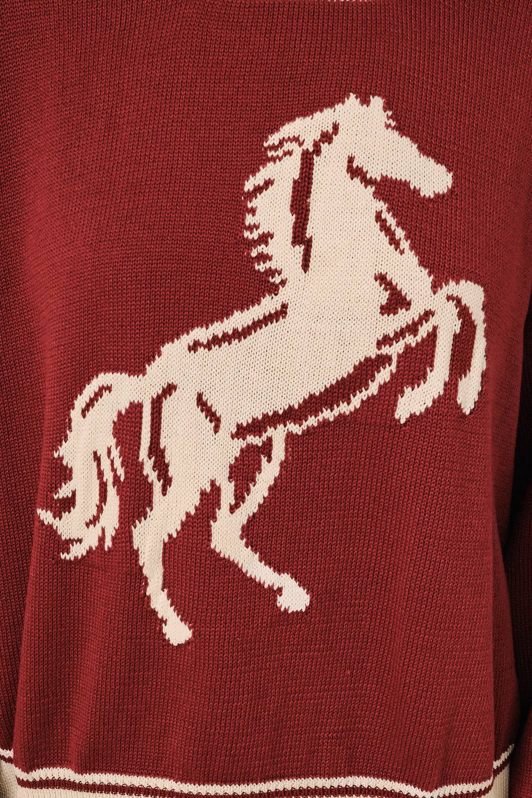 Round Neck Horse Knit Sweater