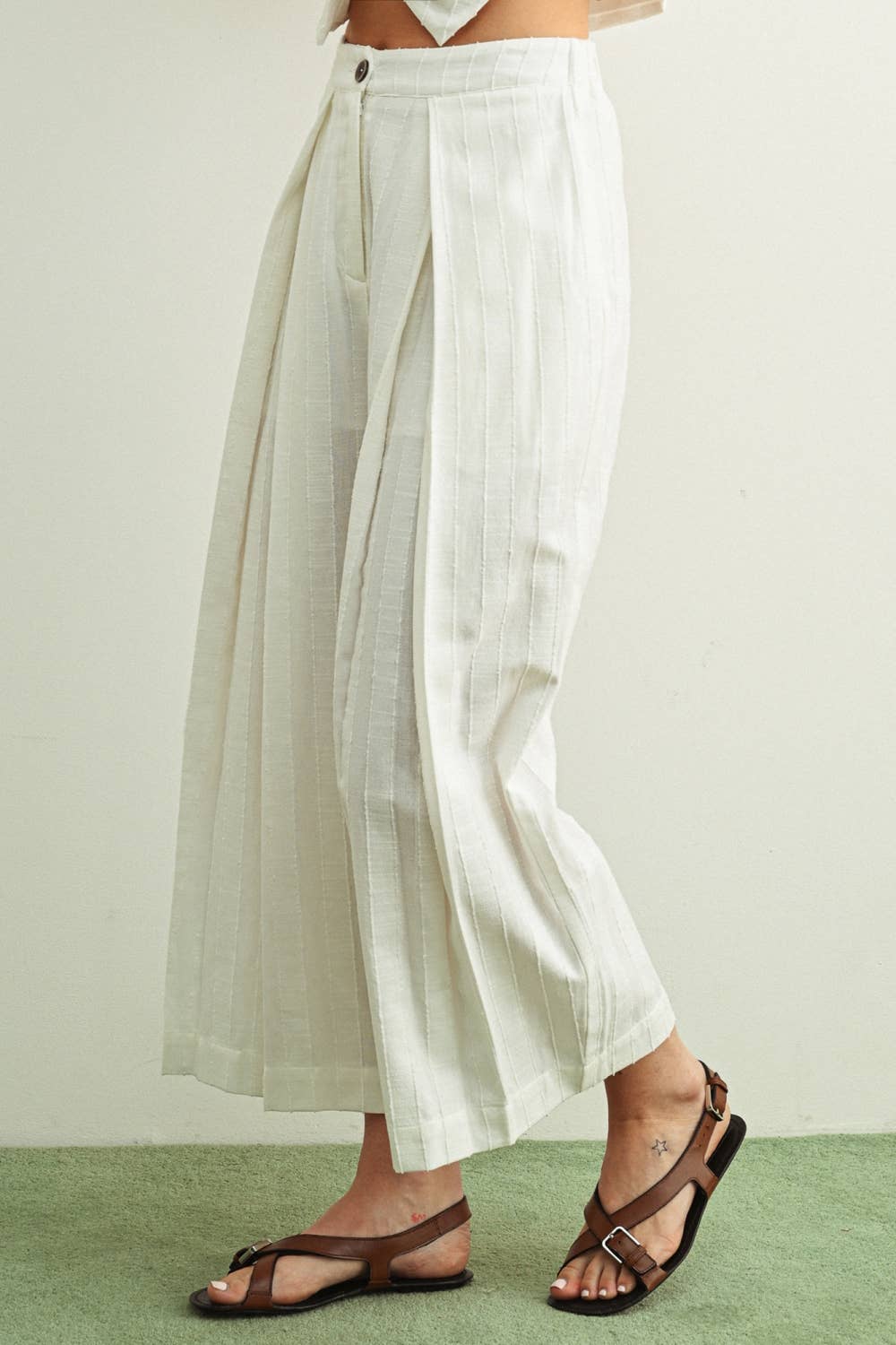 Pleated Crop Trouser Pants