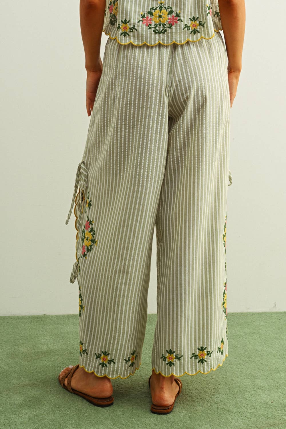 Floral Embroidered Pants