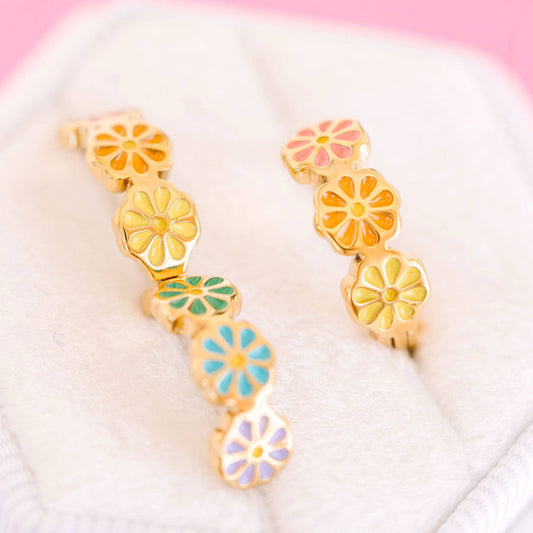 Colorful Daisy Pierced Co Huggies
