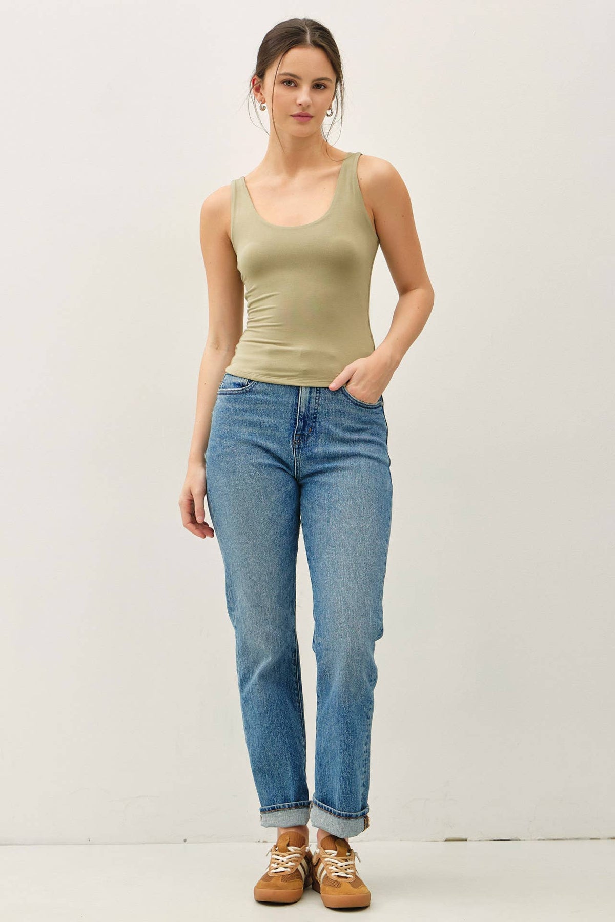Basic Scoop Neck Tank