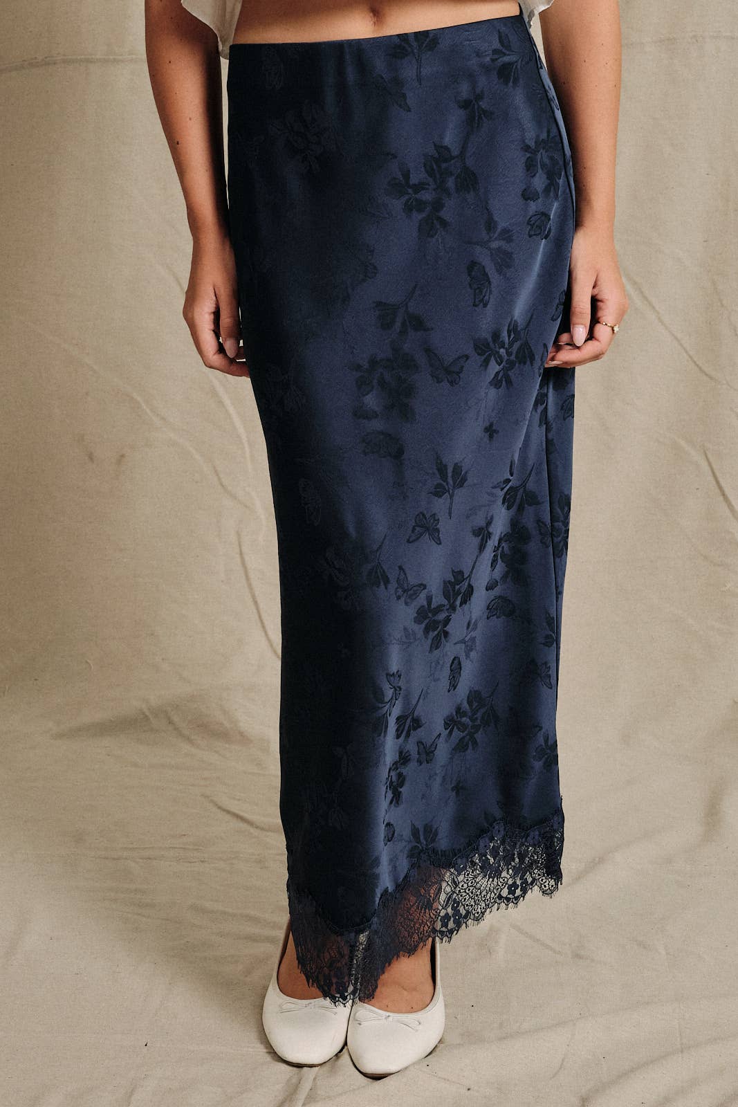 Lace Trim Jacquard Satin Slip Midi Skirt