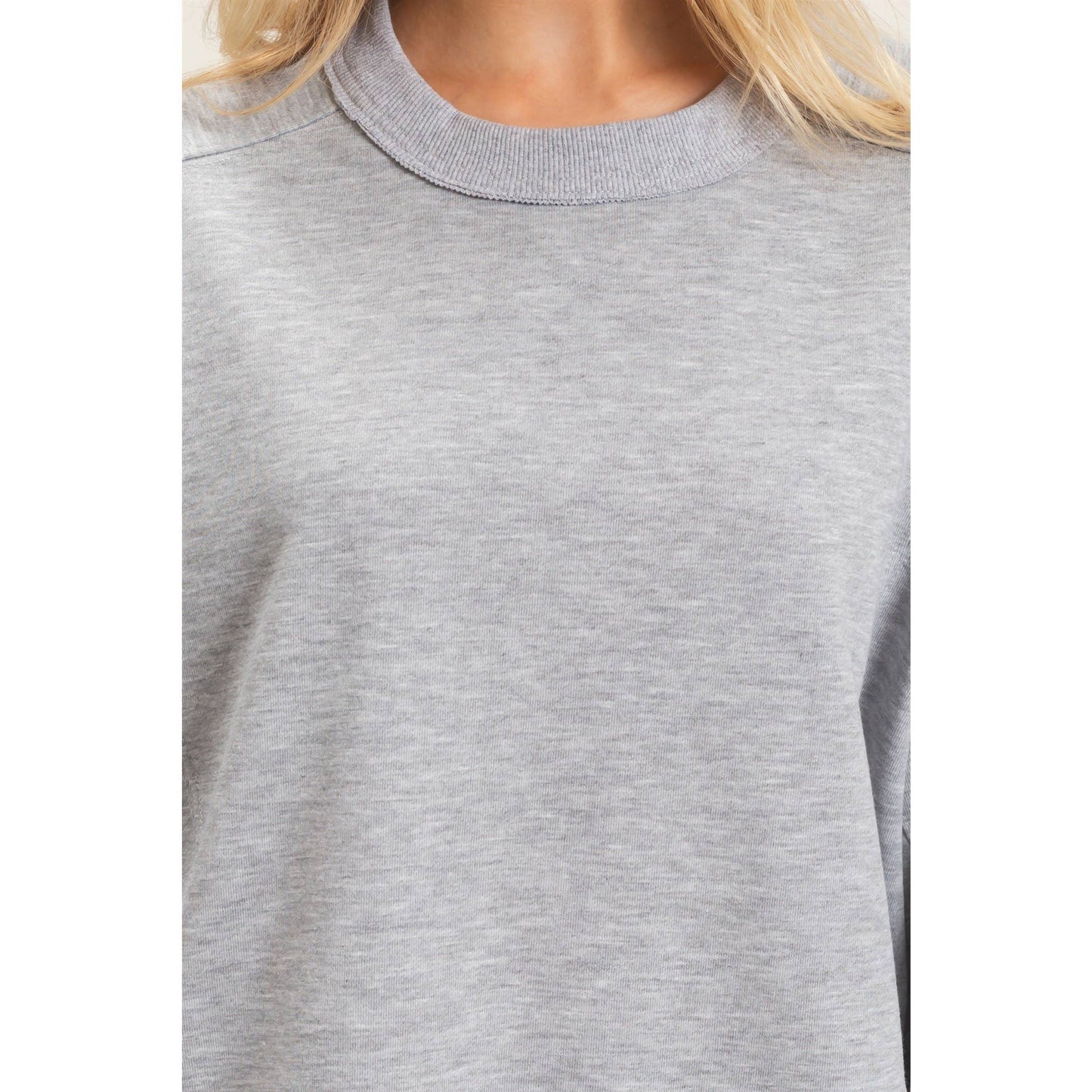 Ribbed Crew Neck Sweatshirt