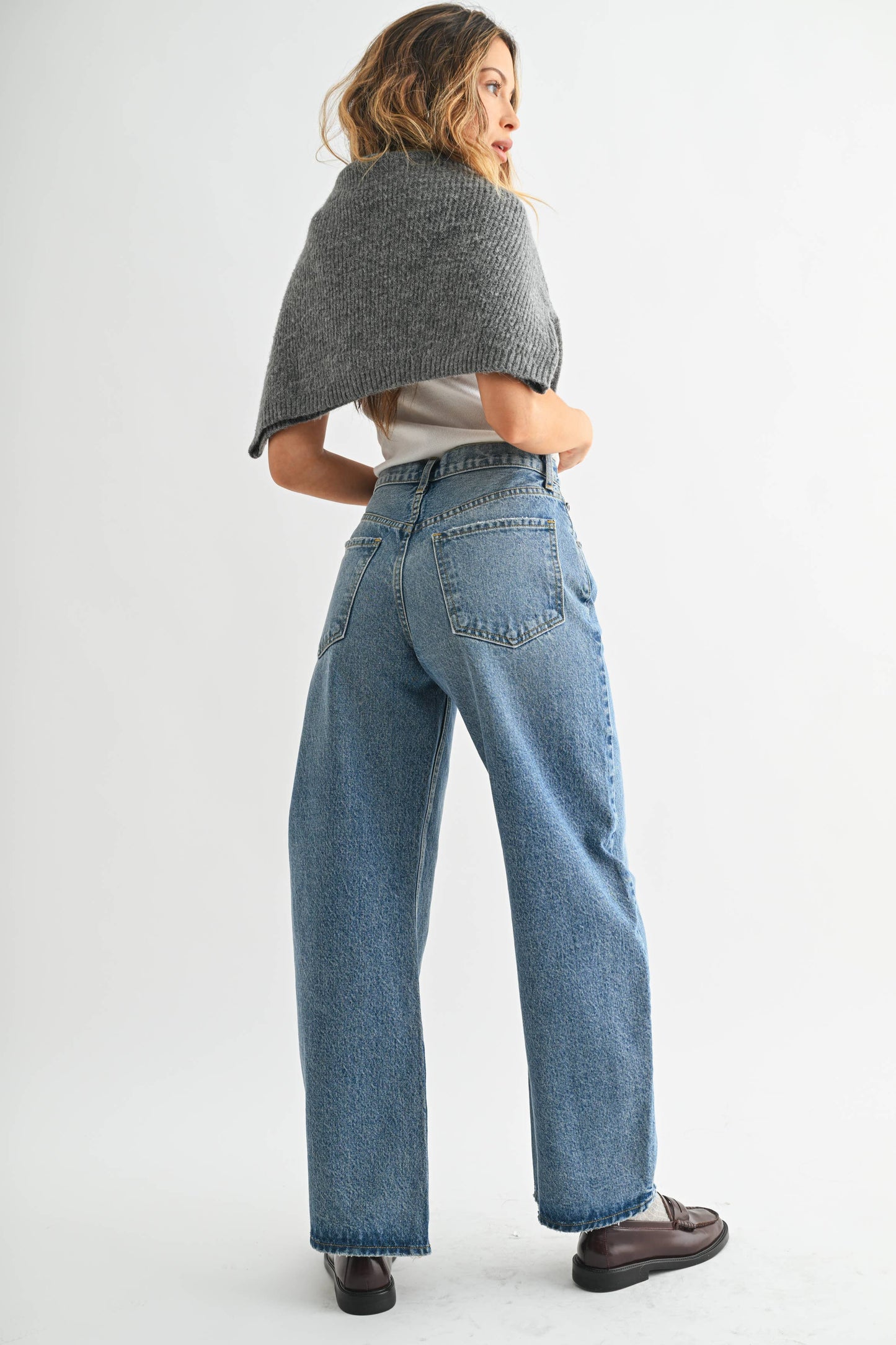 High Rise Clean Barrel Jean