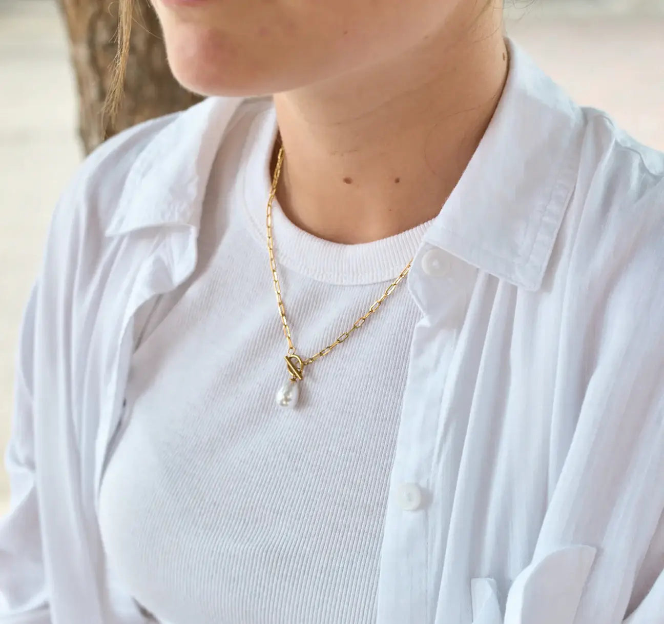 Ursula Pearl Toggle Necklace