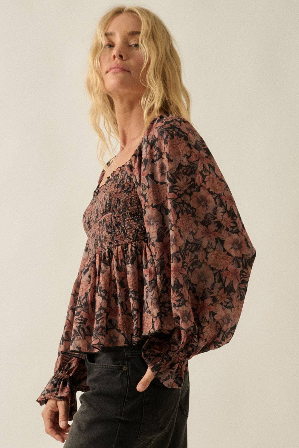 Floral-Print Sweetheart Smocked Peplum Top
