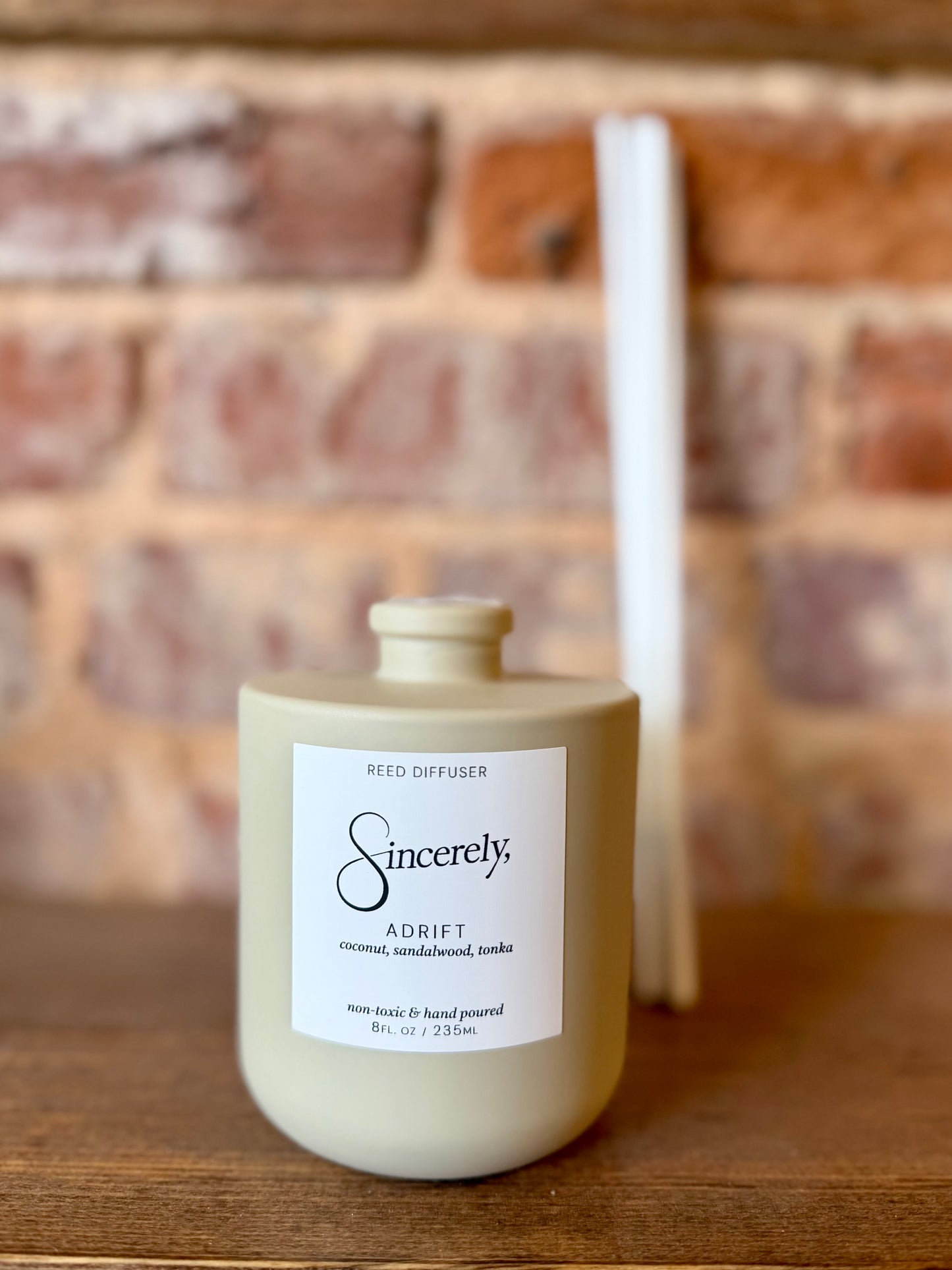 Adrift Diffuser- Santal & Coconut