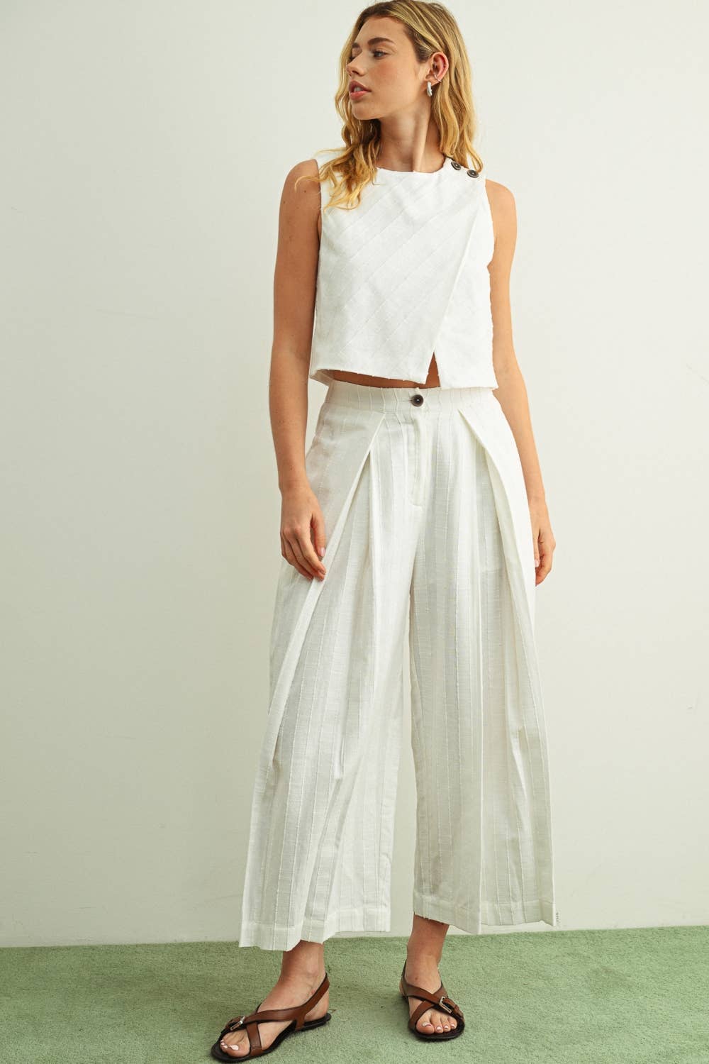 Pleated Crop Trouser Pants