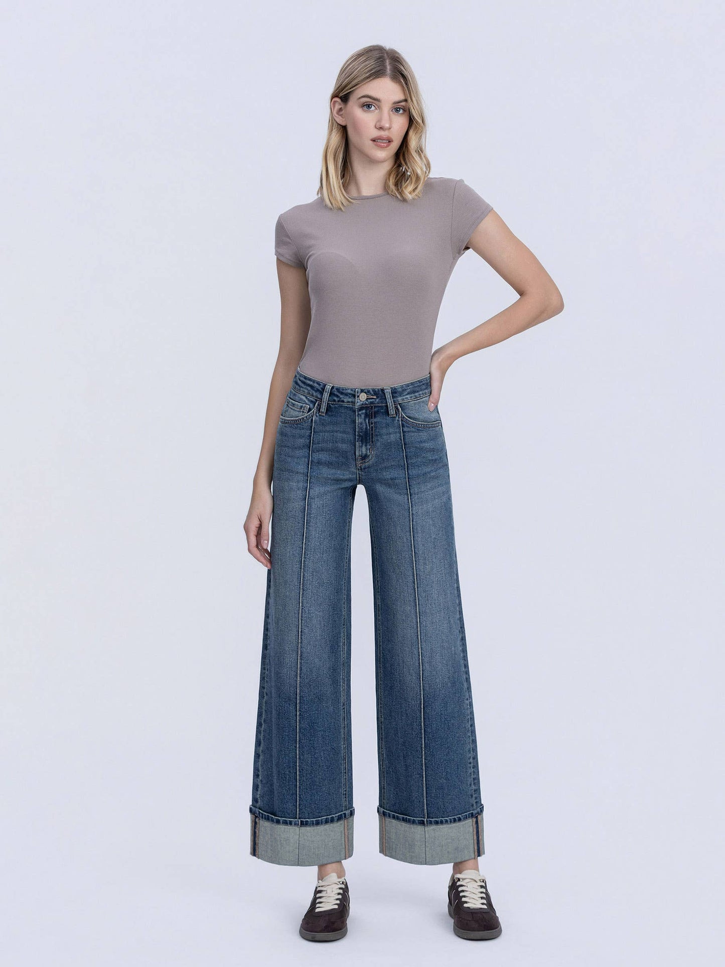 MID RISE PIN TUCK CUFFED BAGGY WIDE JEANS