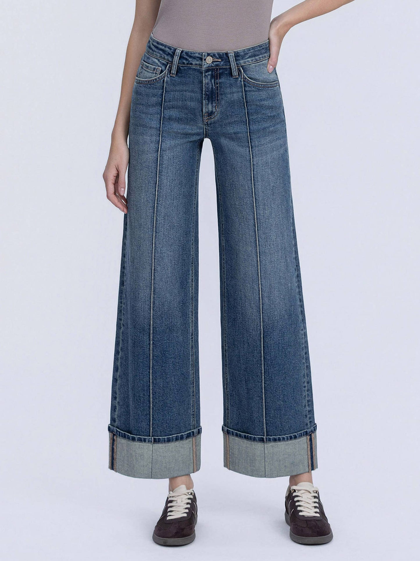 MID RISE PIN TUCK CUFFED BAGGY WIDE JEANS