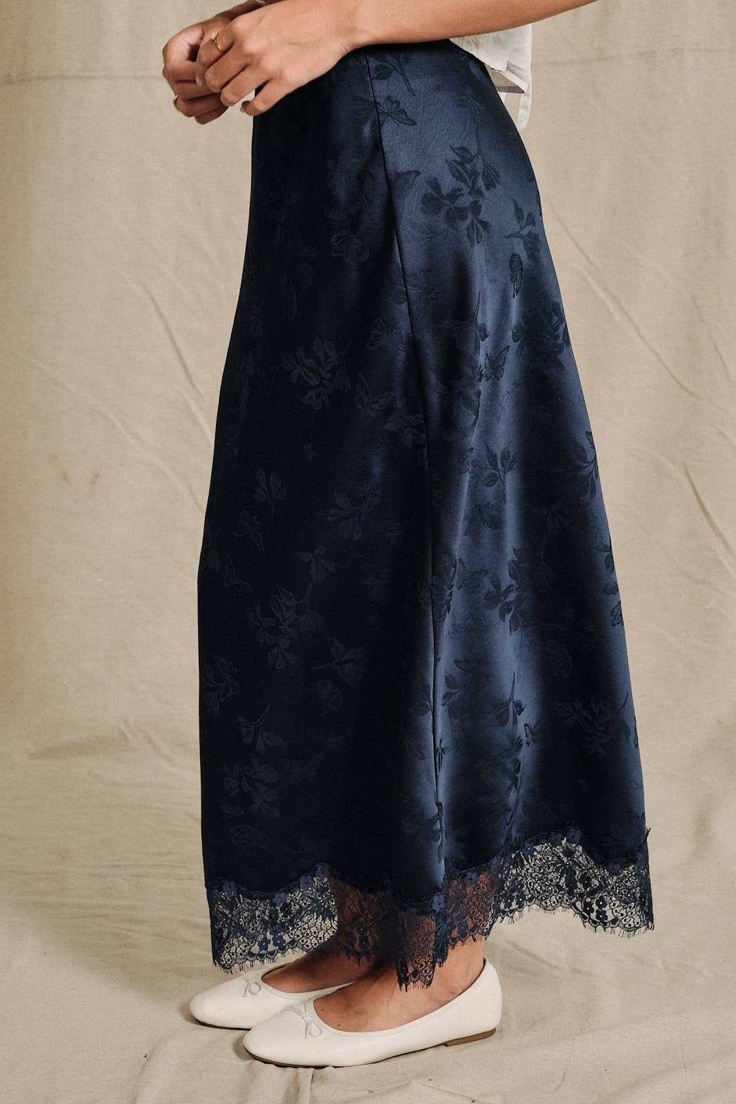 Lace Trim Jacquard Satin Slip Midi Skirt