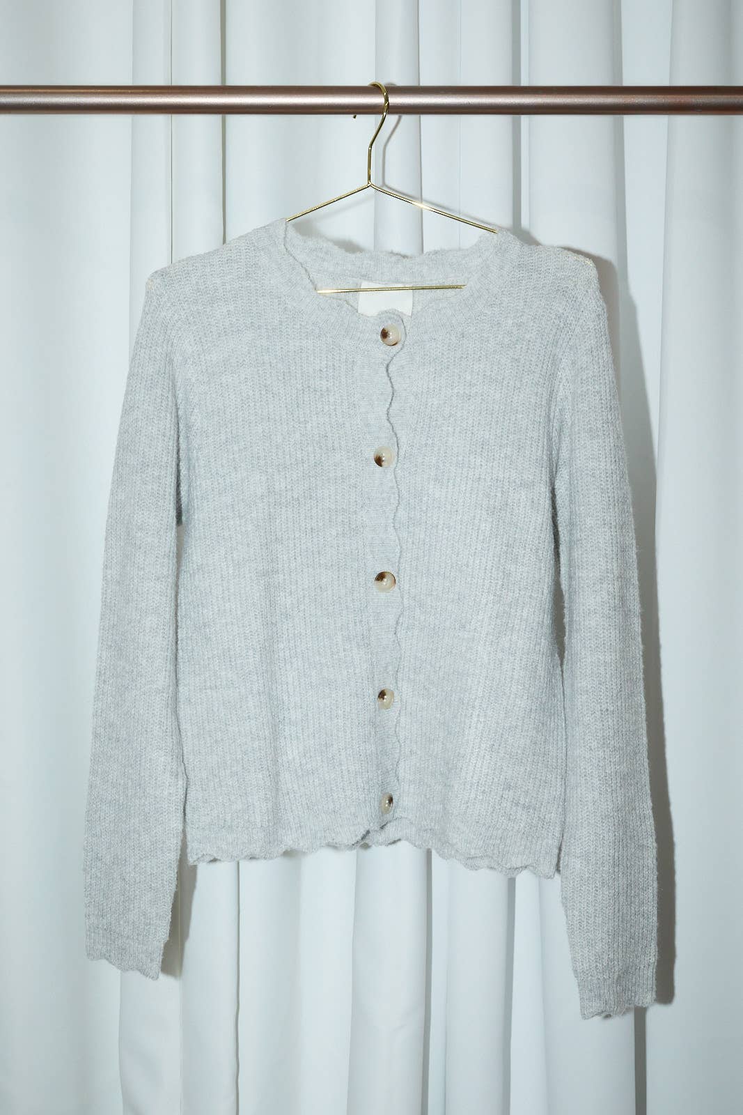 Scallop Trim Ribbed Crew Neck Button Front Cardigan