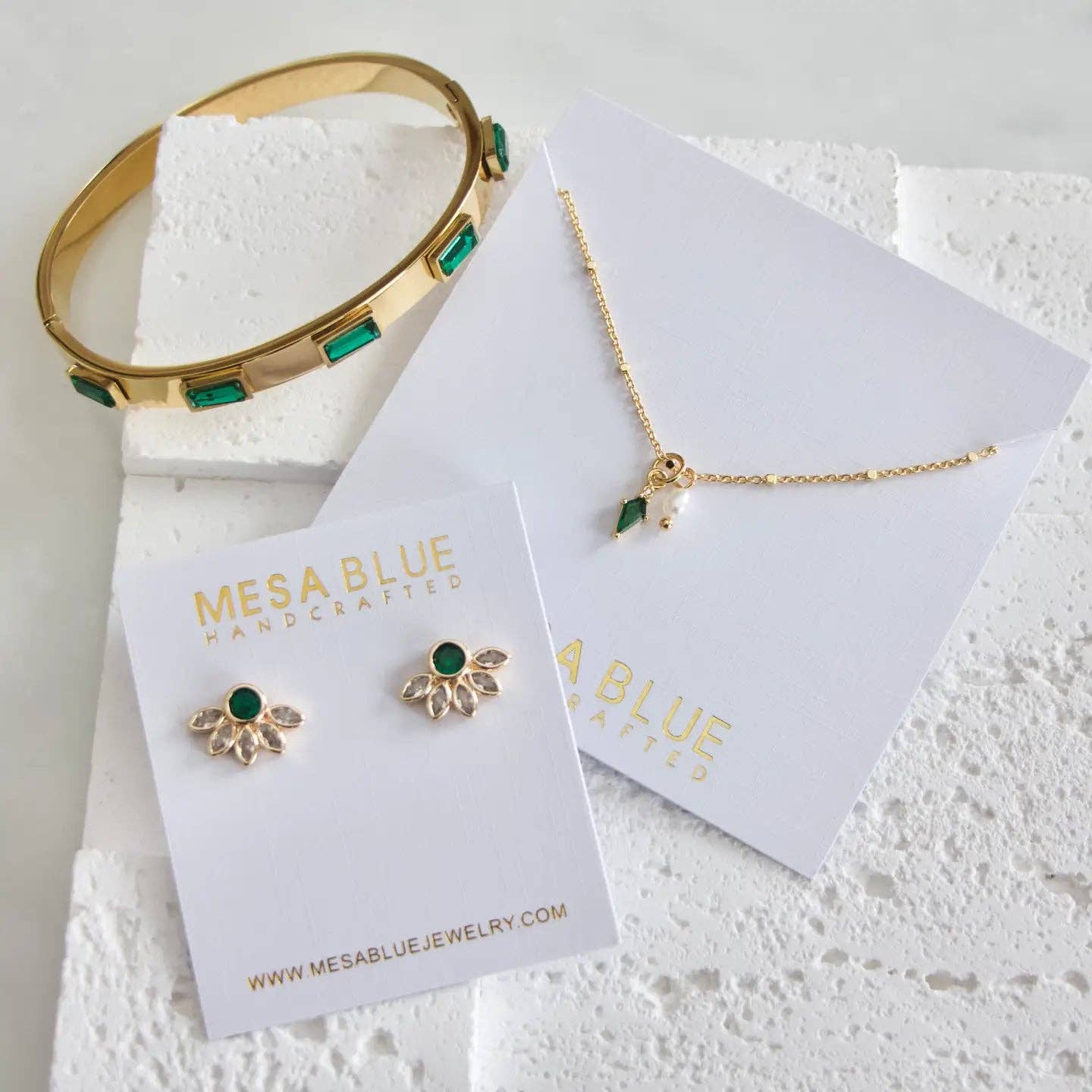 Emerald Green Flower Earrings