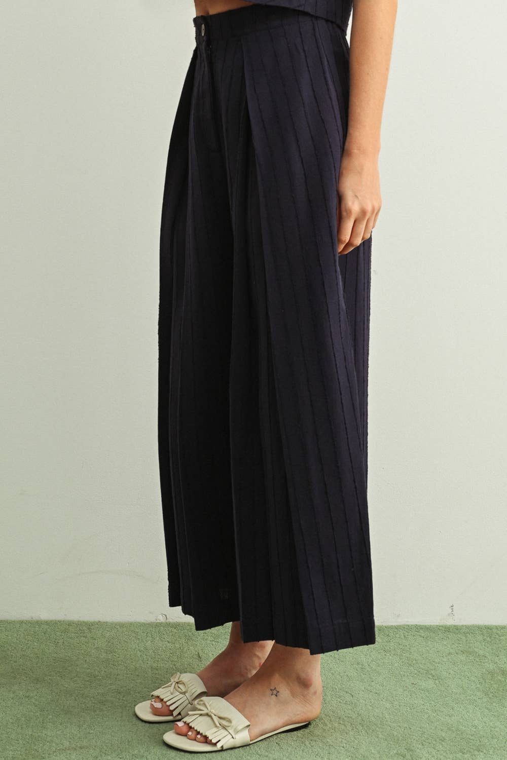 Pleated Crop Trouser Pants