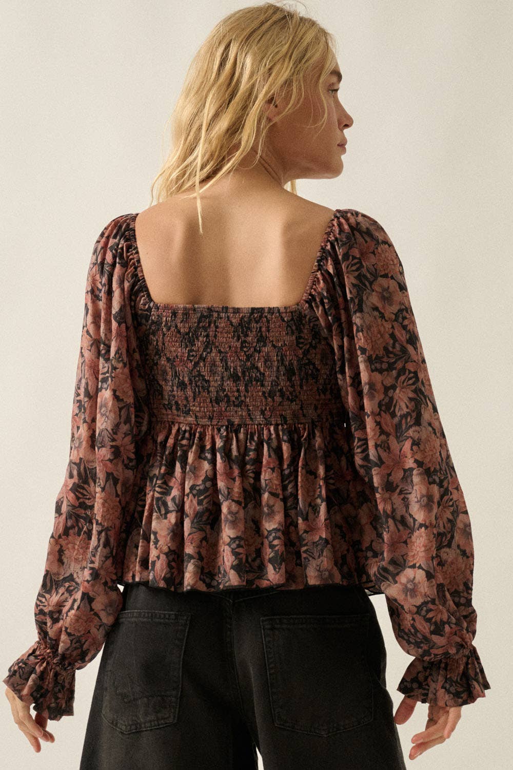 Floral-Print Sweetheart Smocked Peplum Top
