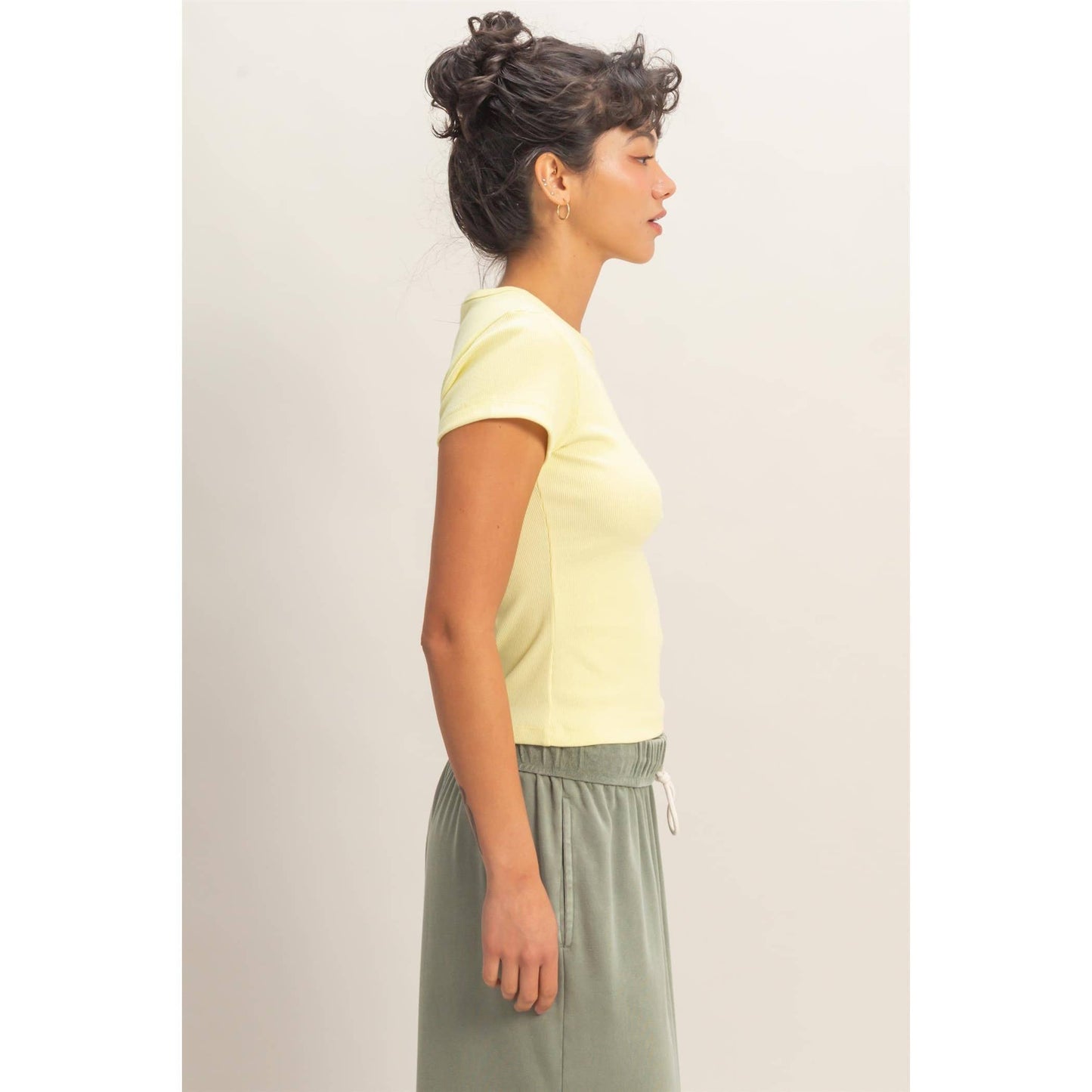 Basic Ribbed Short Sleeve Top