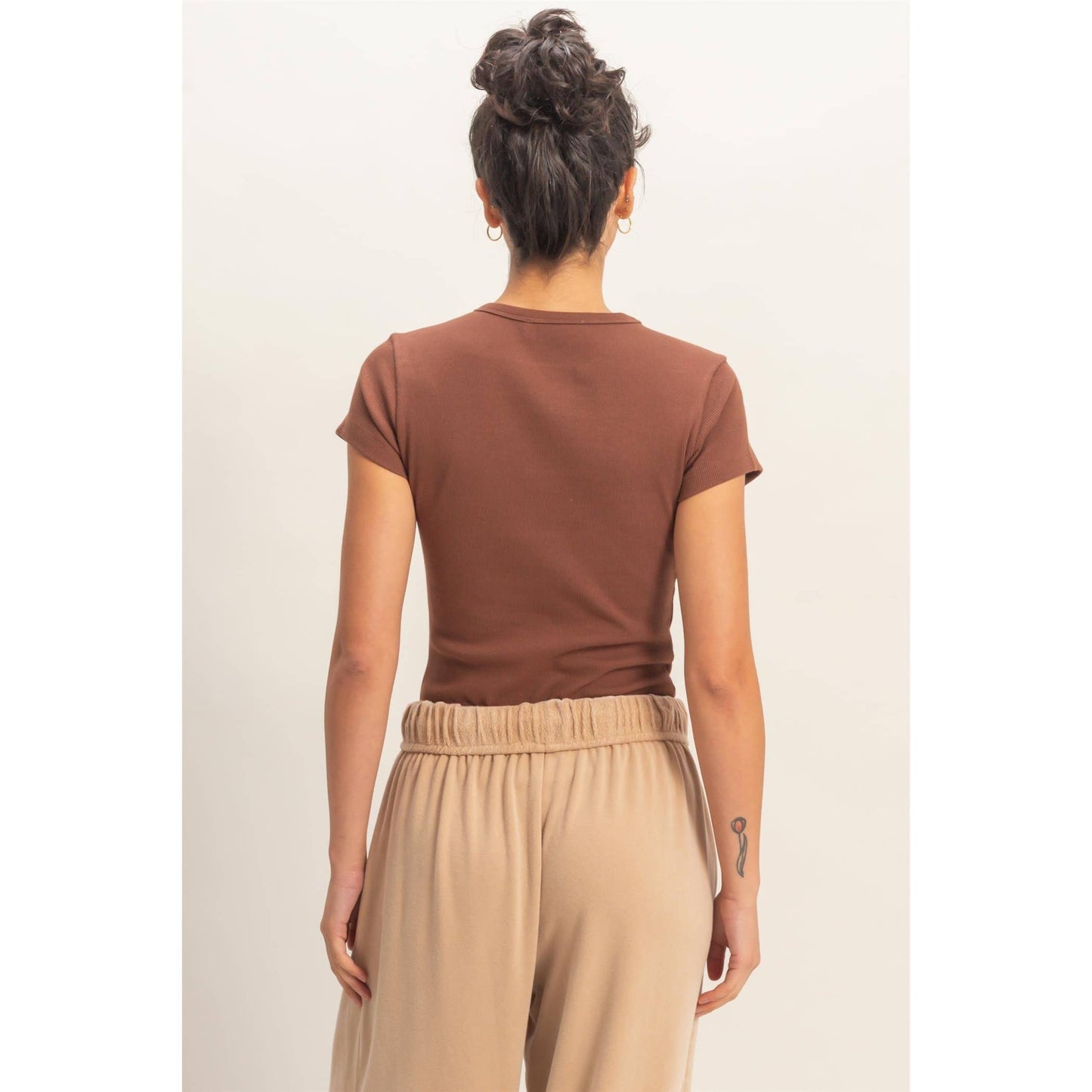Basic Ribbed Short Sleeve Top