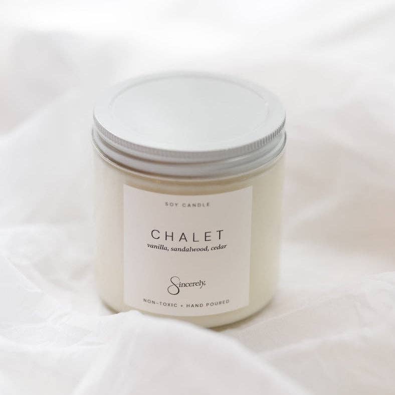 Chalet Candle - Vanilla & Sandalwood