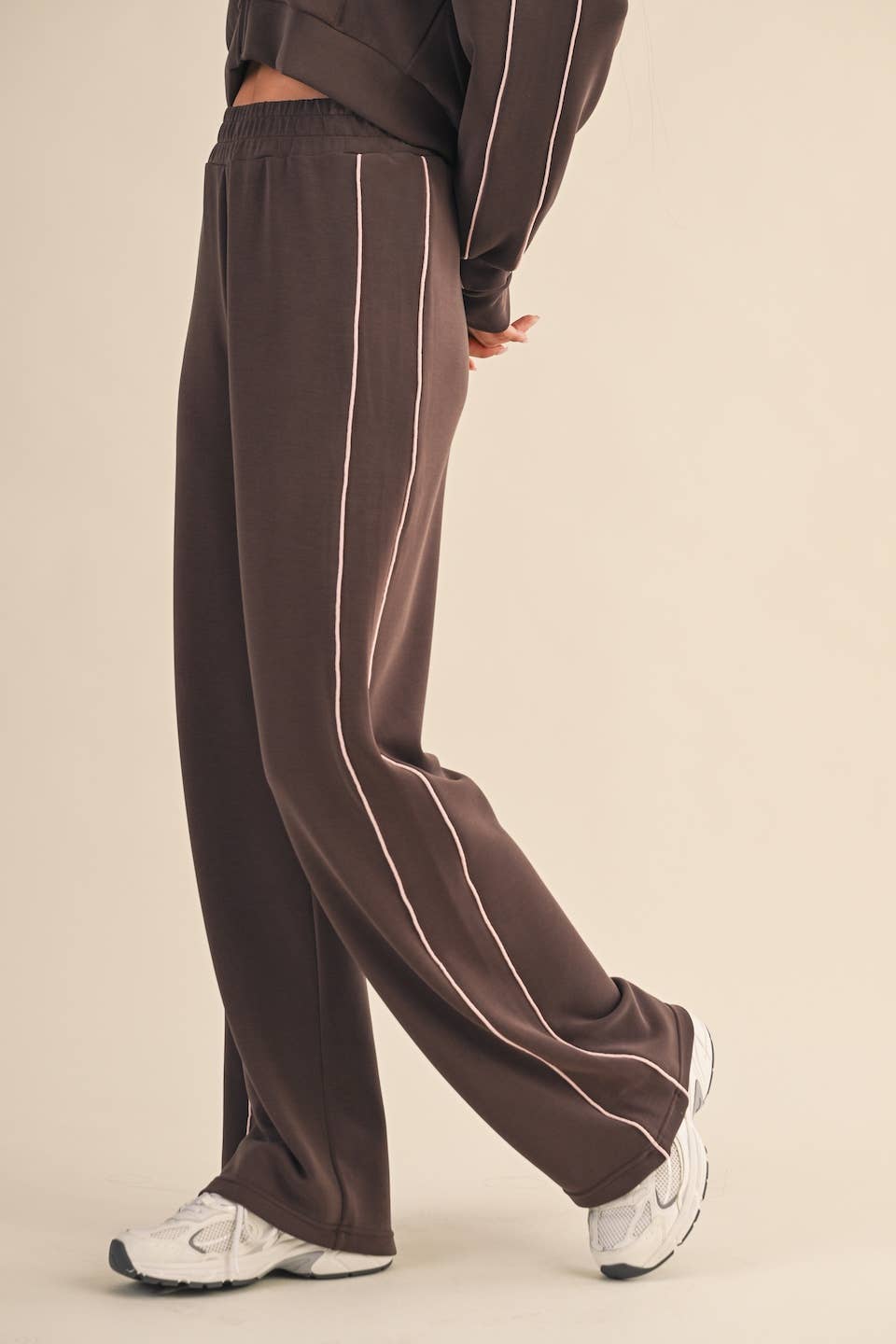 Super Soft Air Scuba Wide Leg Pants with Side Piping