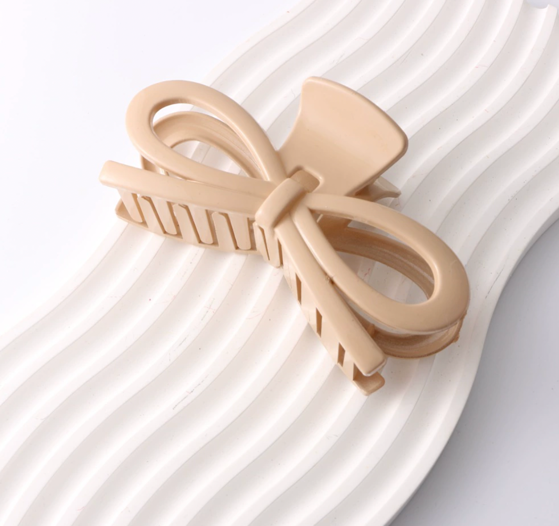 Jumbo Bow Claw Clip