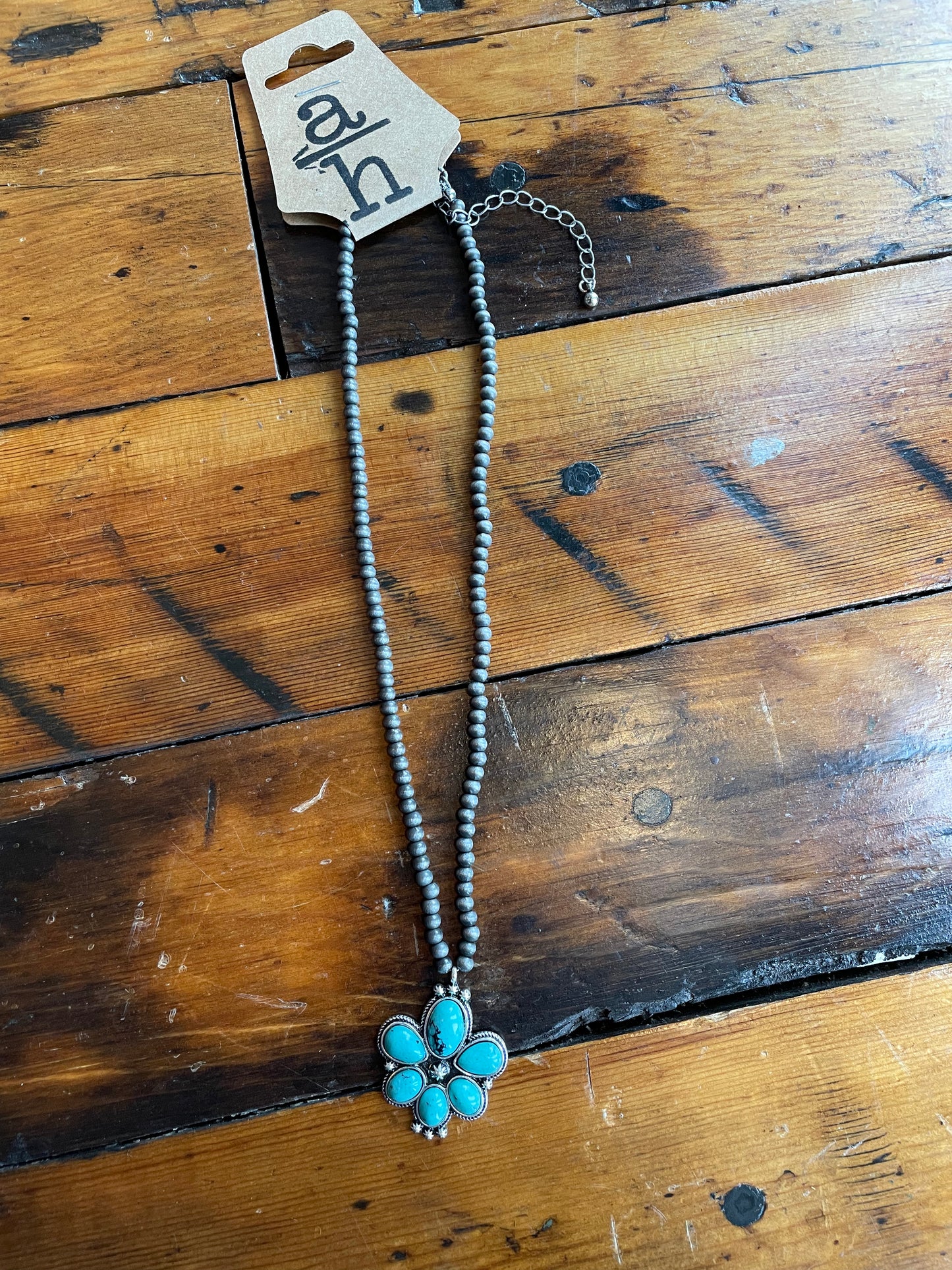 Turquoise Flower Pendant Necklace